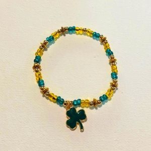 Green & Yellow Beaded Gold Plated Green Enamel Clover Charm Bracelet